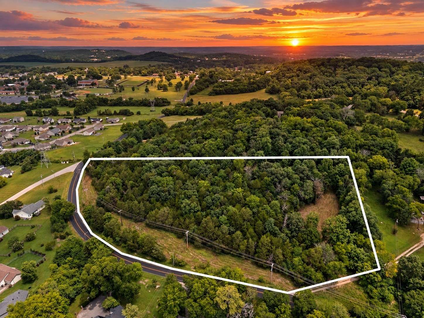 6.89 Acres of Residential Land for Sale in Columbia, Tennessee