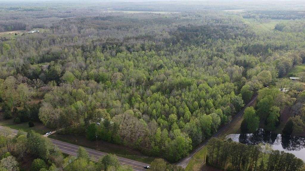 57.7 Acres of Recreational & Residential Land for Sale in Camden, Tennessee