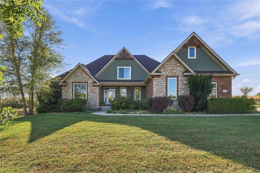 2.34 Acres of Land with Home for Sale in Basehor, Kansas