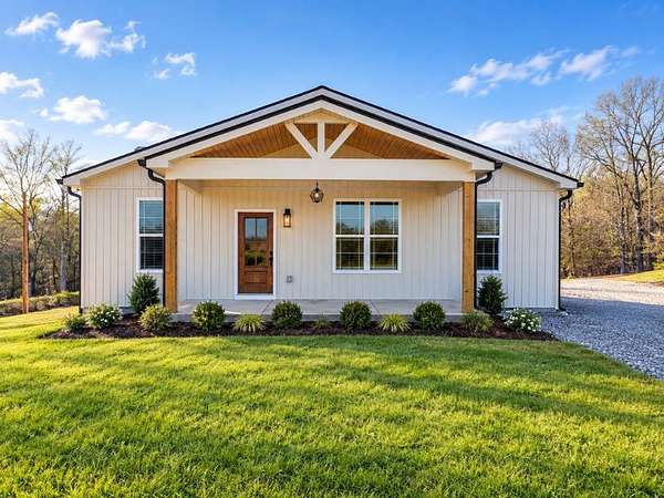 1.62 Acres of Land with Home for Sale in Cumberland City, Tennessee