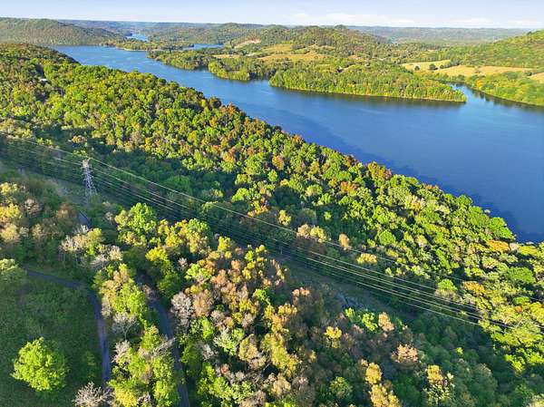 20.4 Acres of Land for Sale in Carthage, Tennessee