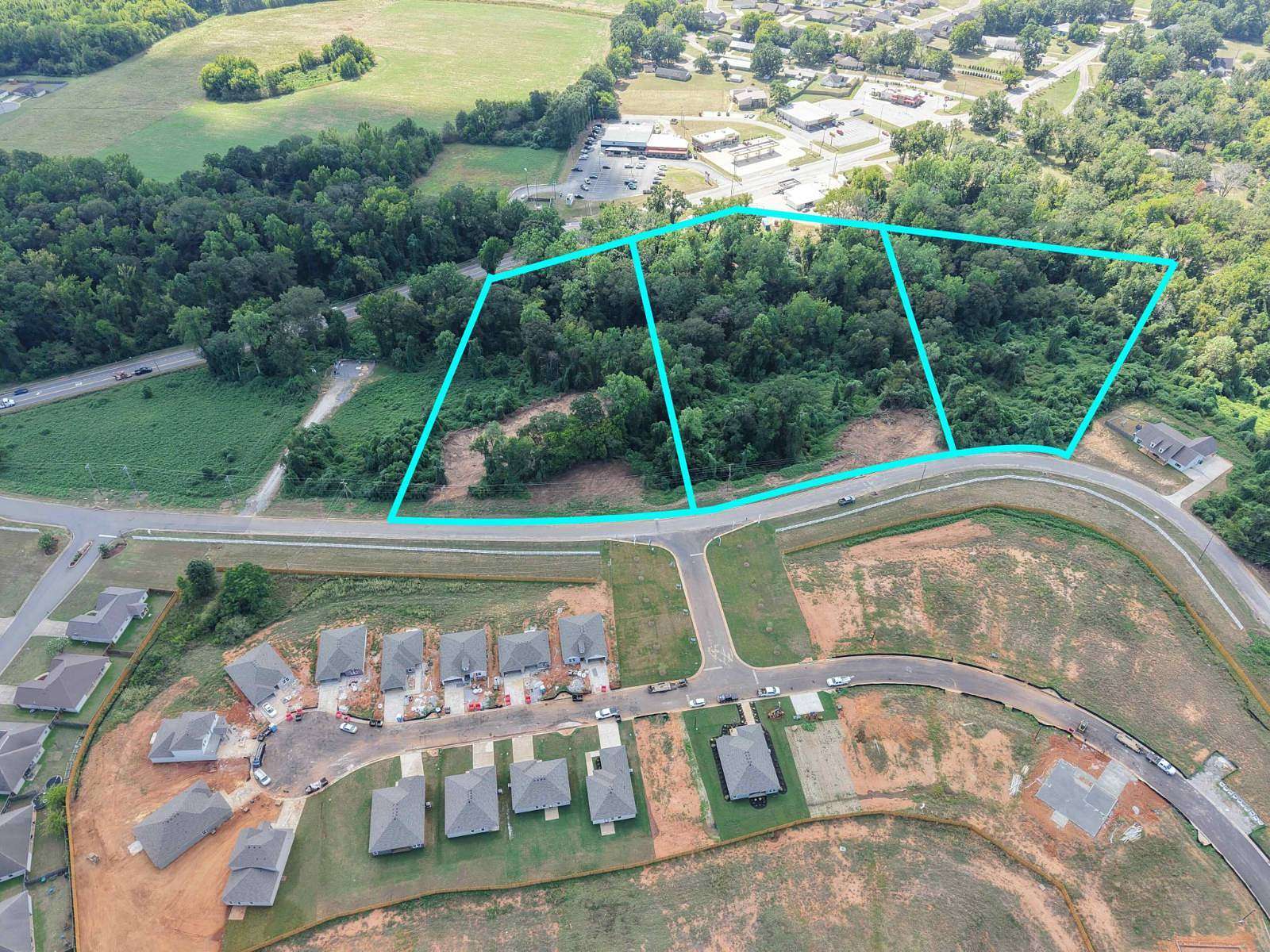 11 Acres of Land for Sale in Moundville, Alabama