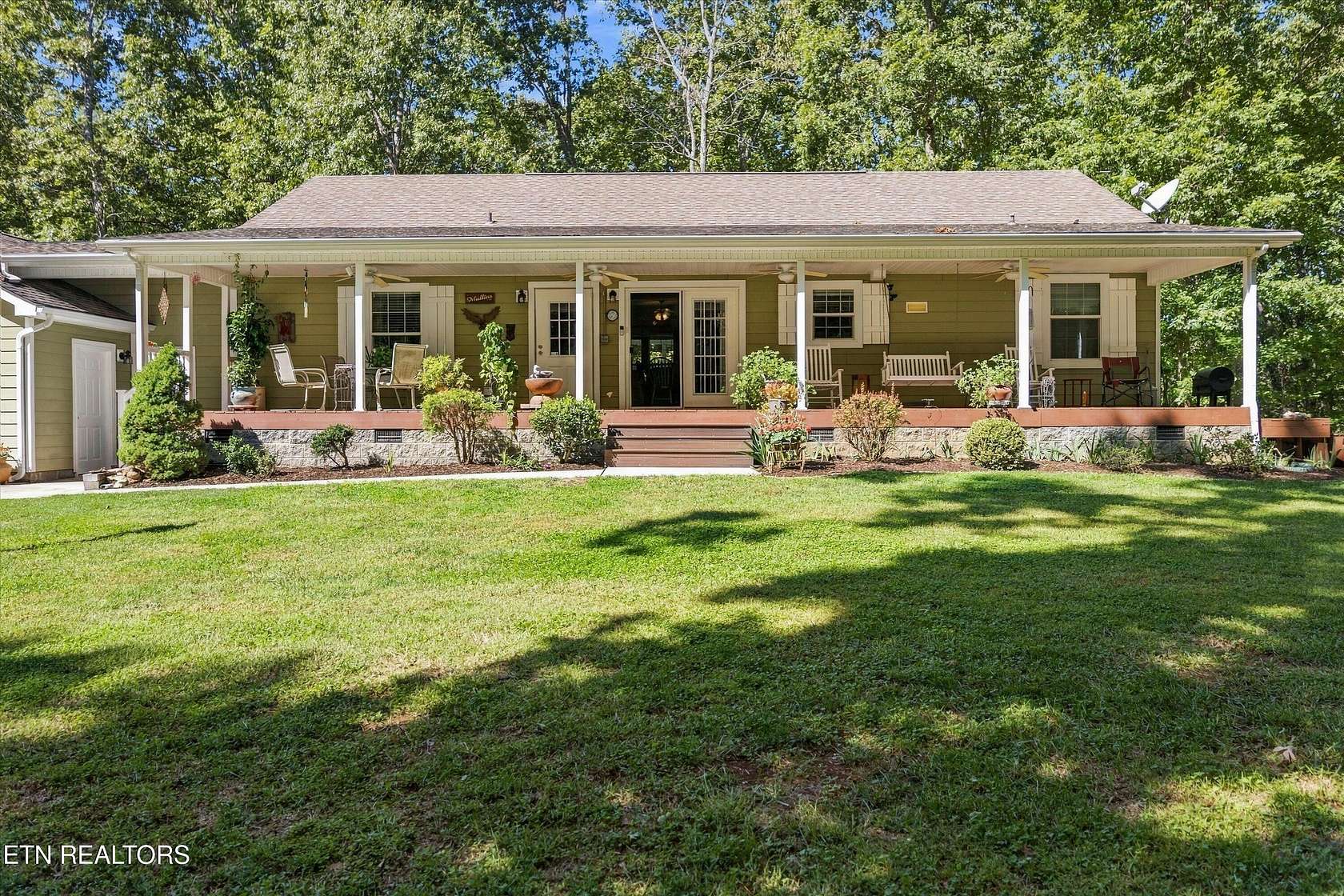 5 Acres of Land with Home for Sale in Loudon, Tennessee