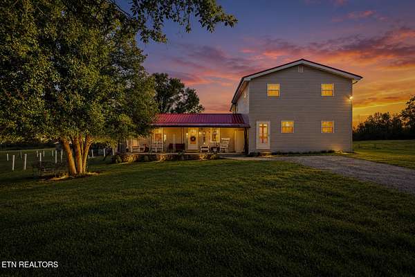 27 Acres of Land with Home for Sale in Crossville, Tennessee