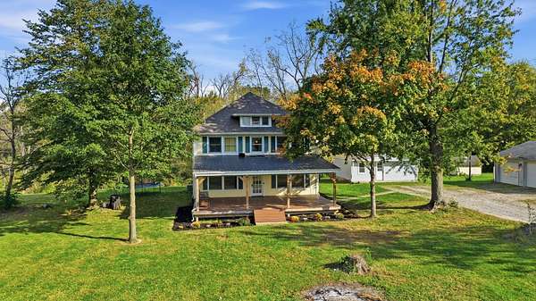 5 Acres of Land with Home for Sale in Springfield, Ohio