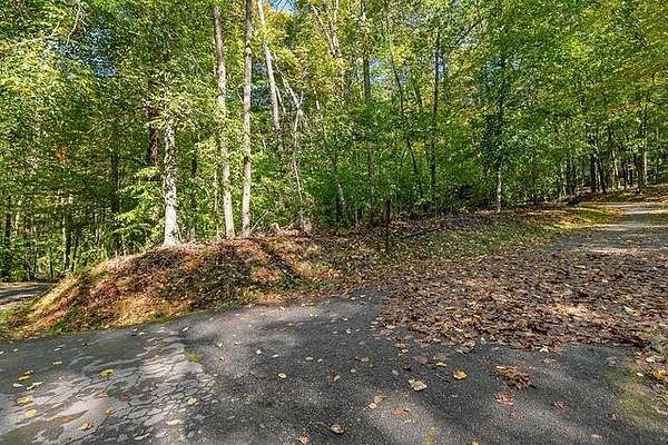 0.92 Acres of Residential Land for Sale in Franklin, North Carolina