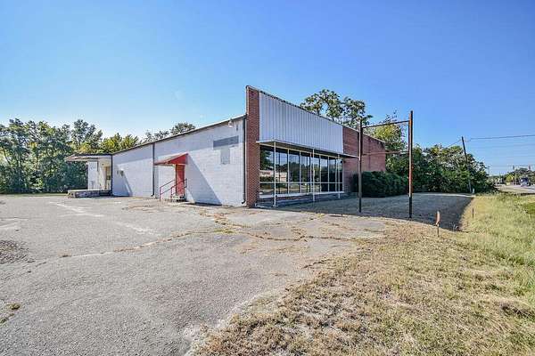 2.4 Acres of Improved Commercial Land for Sale in Orangeburg, South Carolina