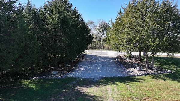 10 Acres of Recreational Land for Sale in Winterset, Iowa