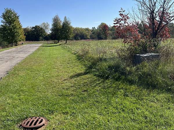 5.27 Acres of Residential Land for Sale in Wadsworth, Illinois