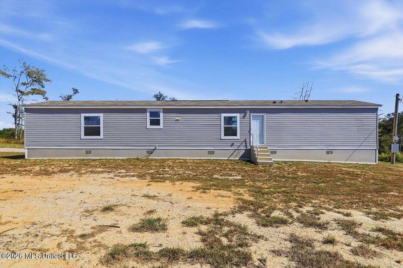 7 Acres of Land with Home for Sale in Braxton, Mississippi