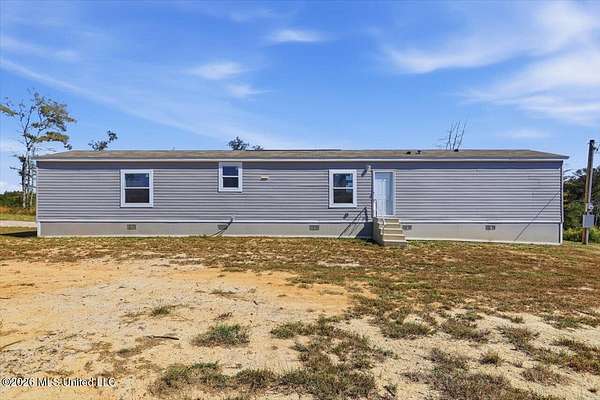 7 Acres of Land with Home for Sale in Braxton, Mississippi