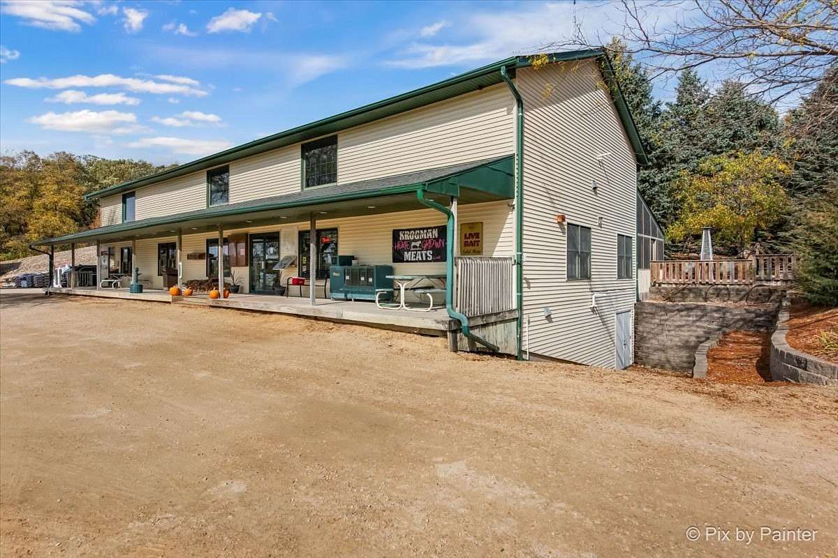 2.89 Acres of Commercial Land for Sale in Lanark, Illinois