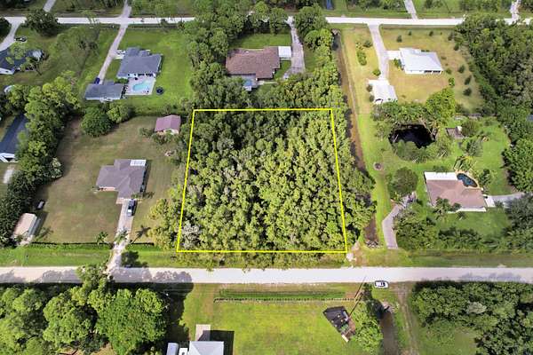 1.34 Acres of Residential Land for Sale in The Acreage, Florida
