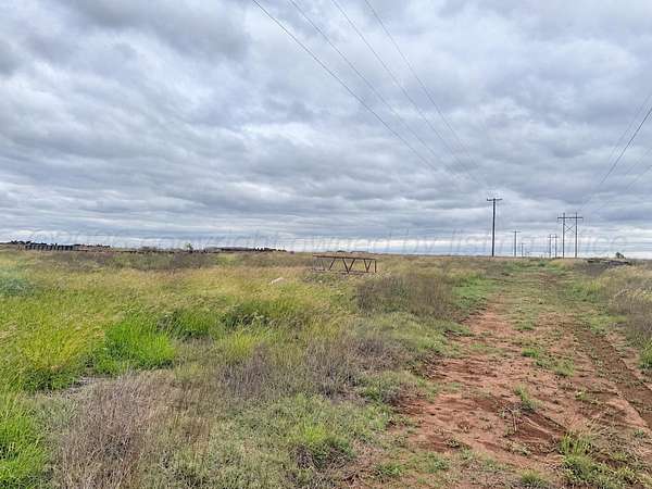 9.4 Acres of Residential Land for Sale in Pampa, Texas