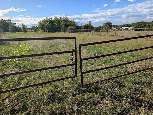 32 Acres of Land for Sale in Claremore, Oklahoma