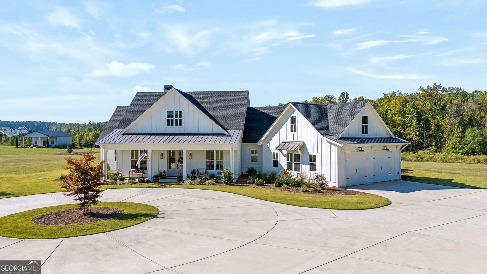 9.77 Acres of Land with Home for Sale in Senoia, Georgia