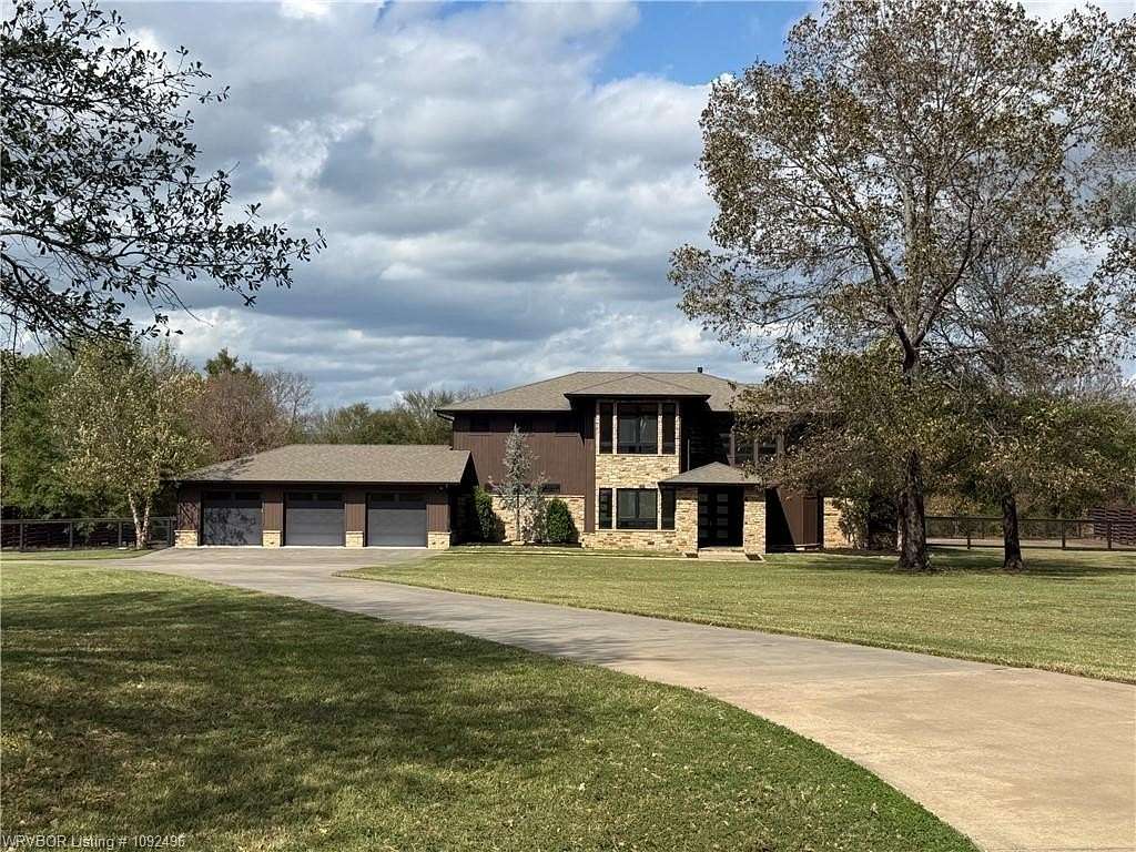 3.5 Acres of Land with Home for Sale in Sallisaw, Oklahoma