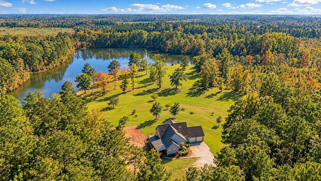 150 Acres of Recreational Land with Home for Sale in Greenwood, South Carolina