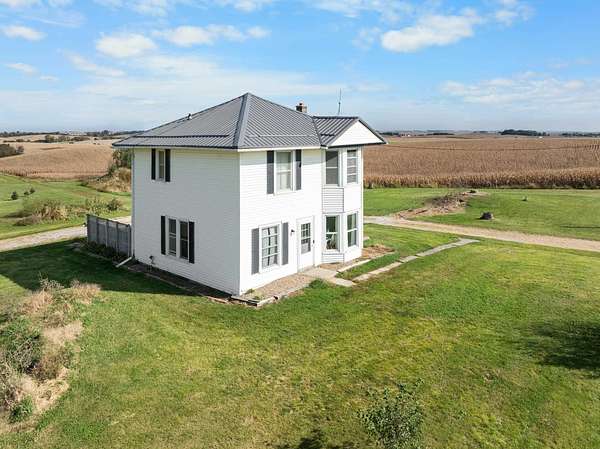 19.4 Acres of Land with Home for Sale in Traer, Iowa