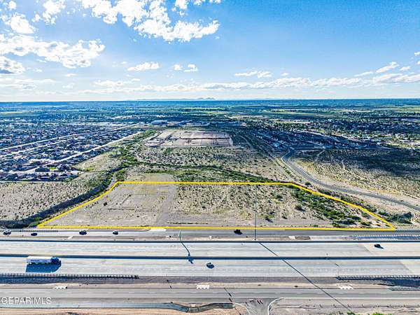 6 Acres of Land for Sale in Canutillo, Texas