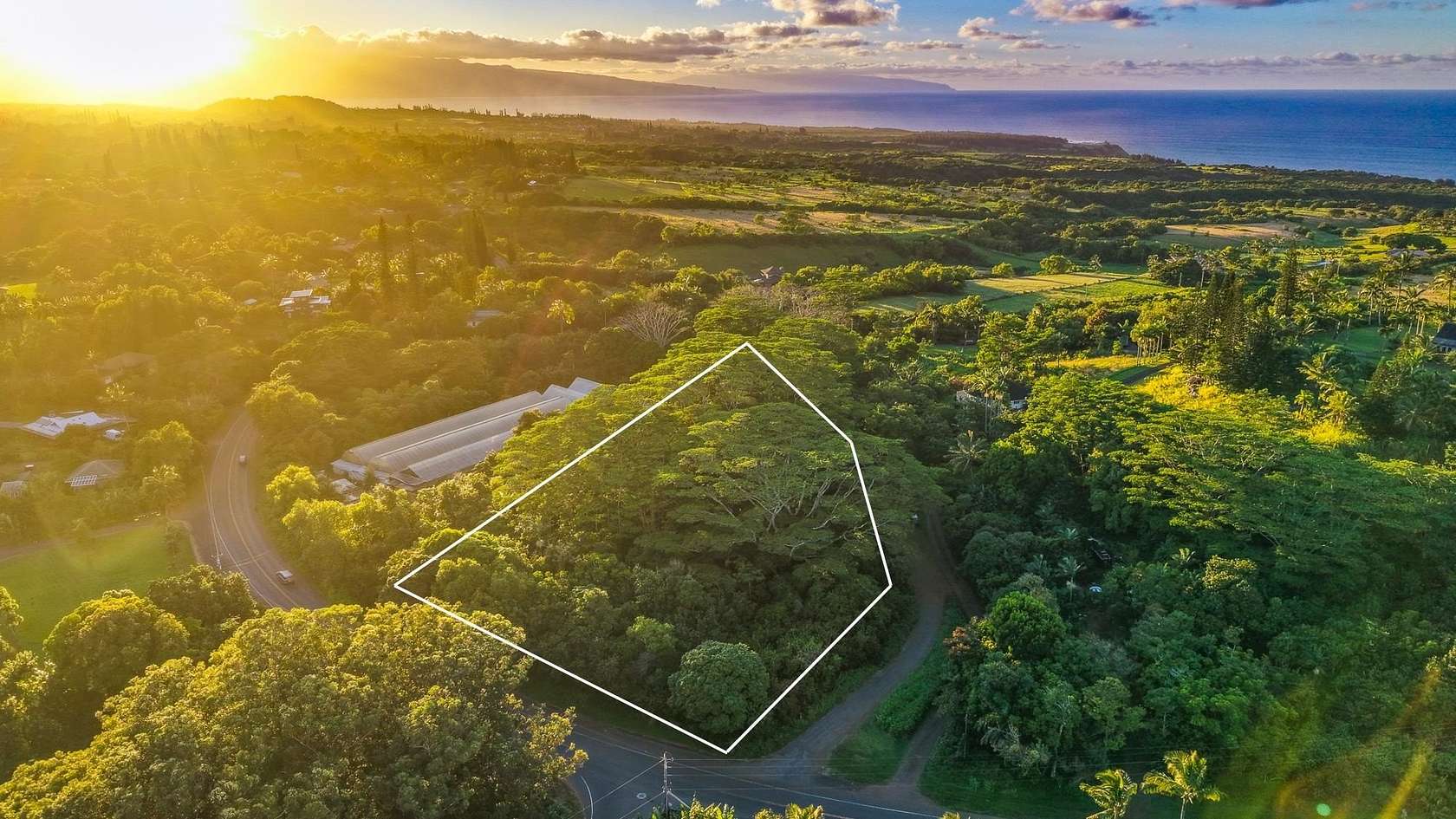3 Acres of Residential Land for Sale in Haʻikū, Hawaii
