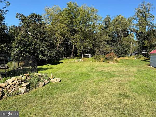 0.23 Acres of Residential Land for Auction in Brookeville, Maryland