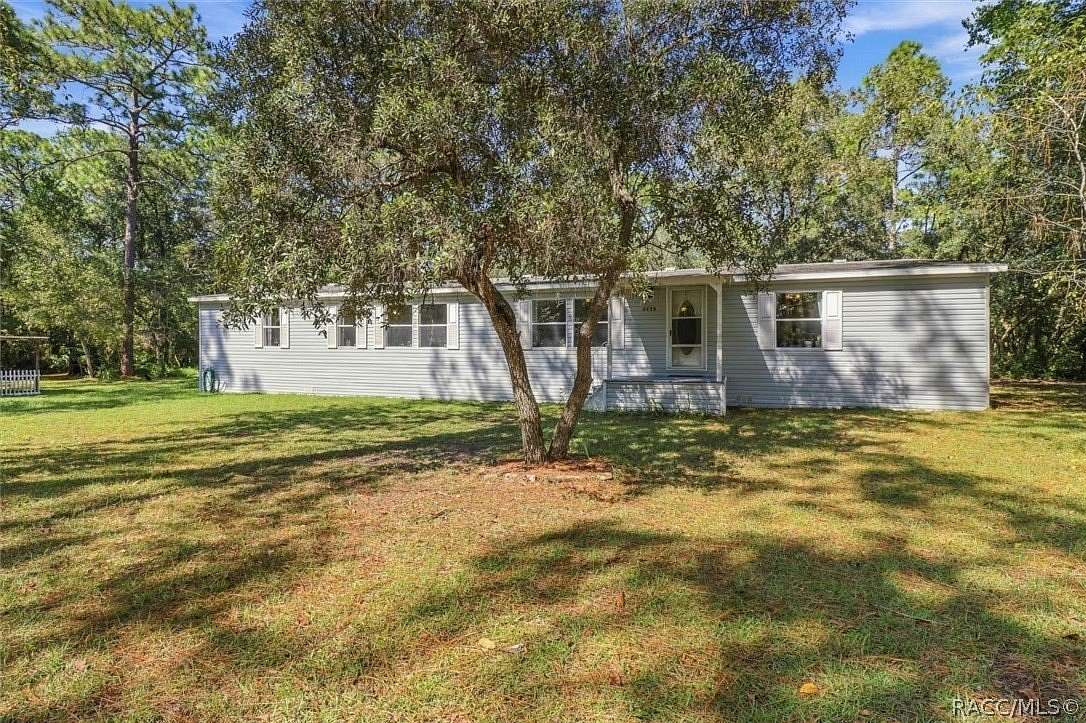 5 Acres of Land with Home for Sale in Homosassa, Florida