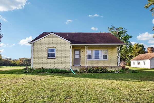 5.1 Acres of Land with Home for Sale in Franklin, Indiana