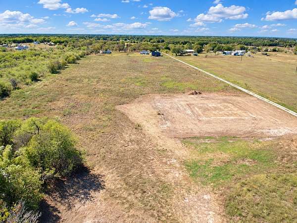 12 Acres of Land for Sale in Scurry, Texas