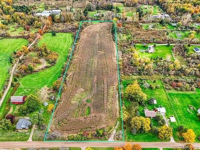 10.9 Acres of Land for Sale in Handy Township, Michigan
