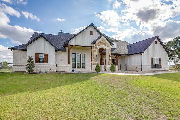 2 Acres of Land with Home for Sale in Weatherford, Texas