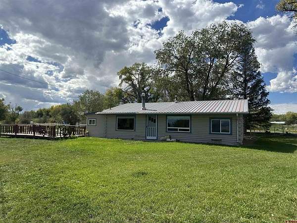 2 Acres of Land with Home for Sale in Montrose, Colorado