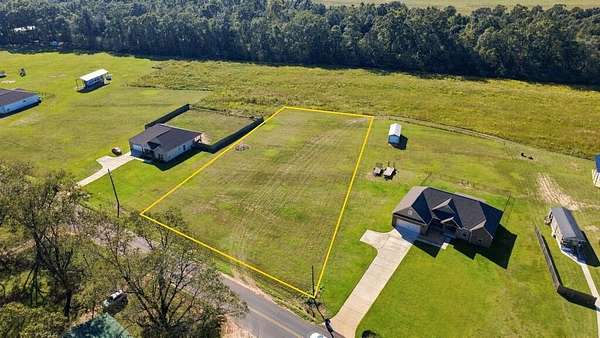 1 Acre of Residential Land for Sale in Taylor, Alabama