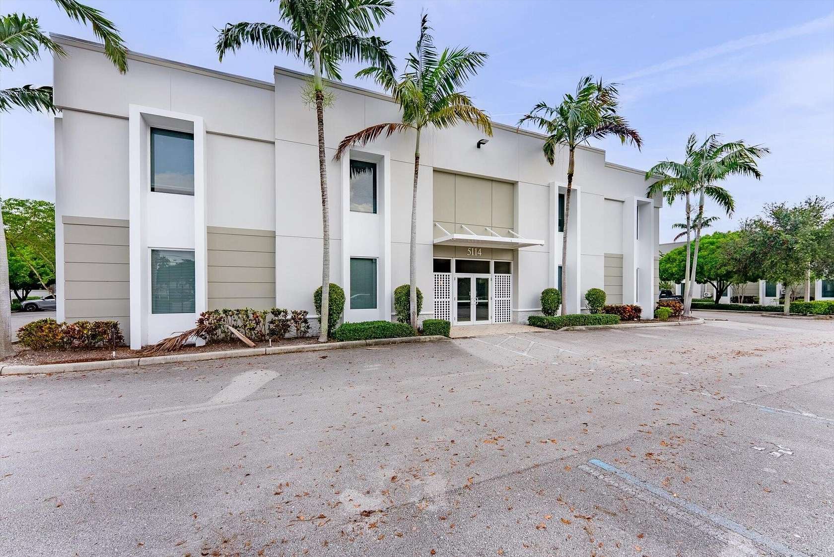 3.27 Acres of Improved Commercial Land for Lease in West Palm Beach, Florida