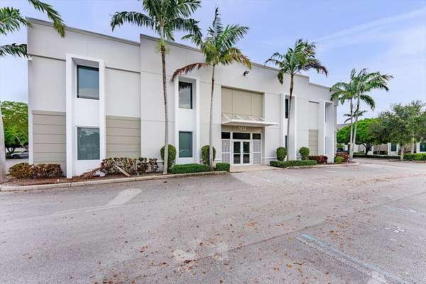 3.27 Acres of Improved Commercial Land for Lease in West Palm Beach, Florida