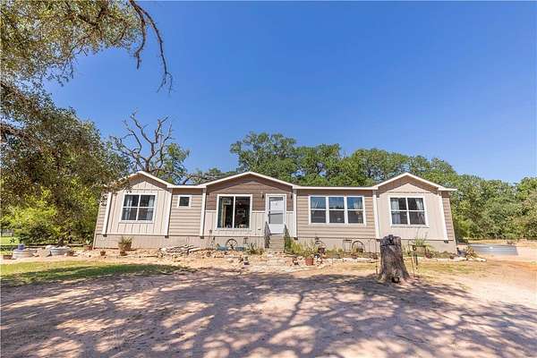 6.15 Acres of Residential Land for Sale in Columbus, Texas