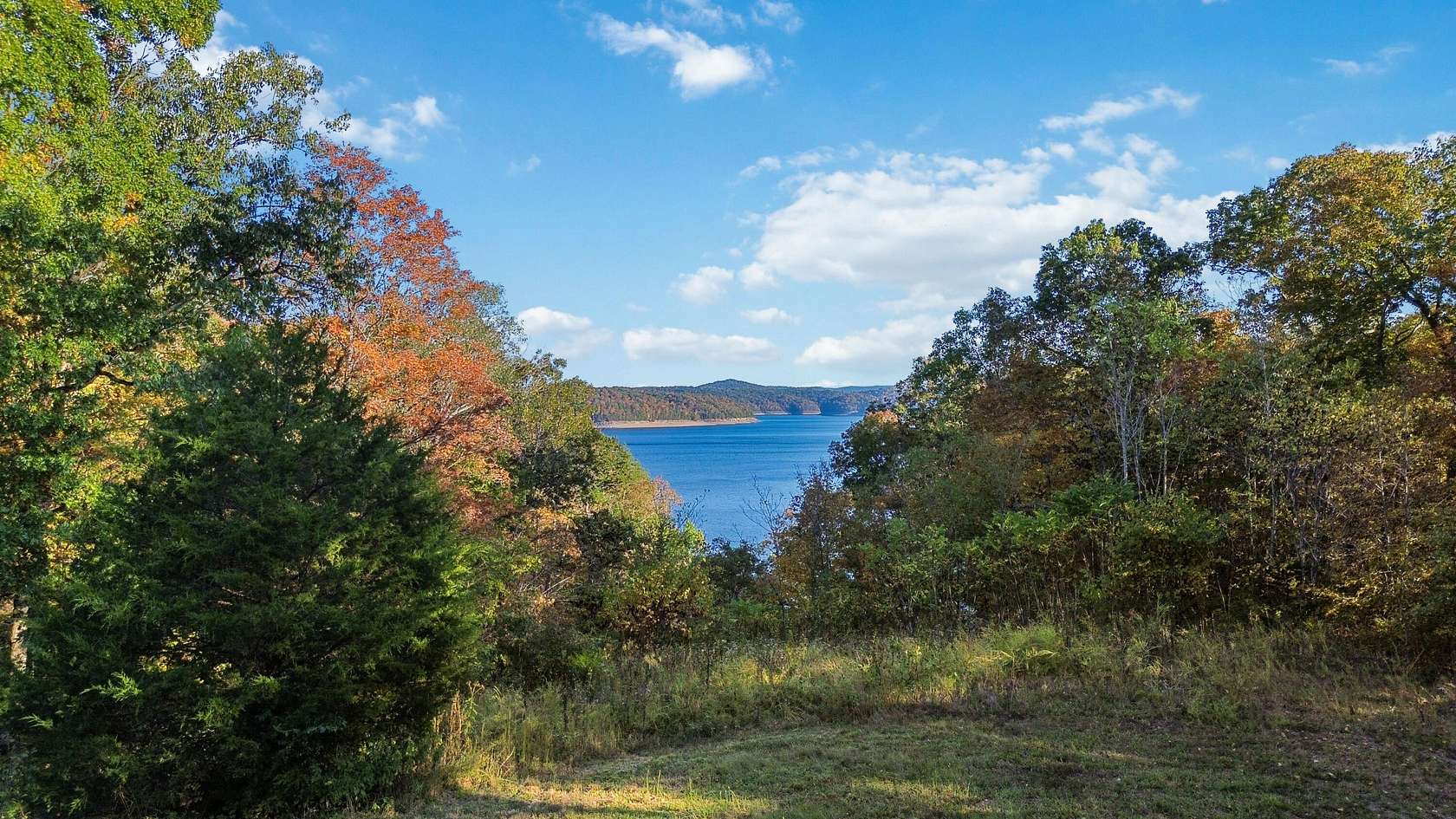1.5 Acres of Residential Land for Sale in Monticello, Kentucky