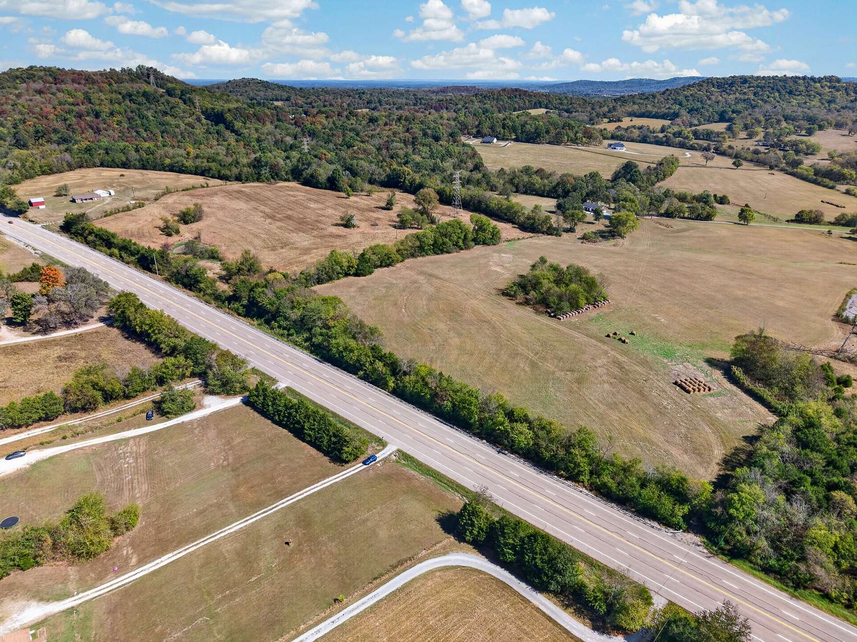 25.2 Acres of Agricultural & Residential Land for Sale in Belfast, Tennessee