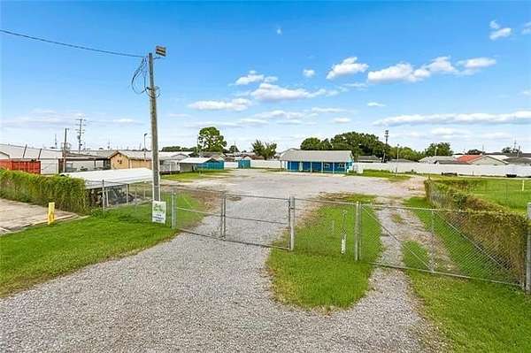1.3 Acres of Commercial Land for Sale in Westwego, Louisiana