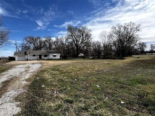 2.5 Acres of Improved Mixed-Use Land for Sale in Bixby, Oklahoma