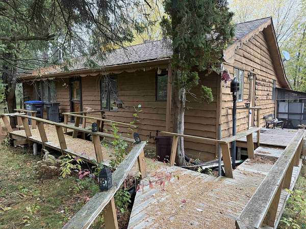 5.87 Acres of Land with Home for Sale in Duluth, Minnesota