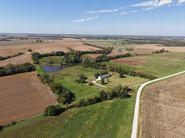 22 Acres of Recreational Land with Home for Sale in Ridgeway, Missouri