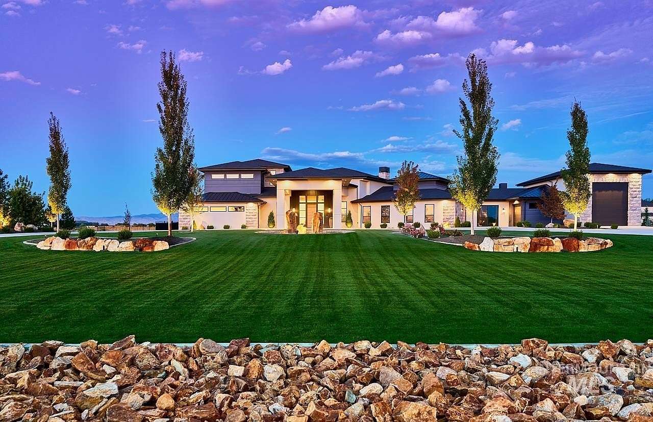 6 Acres of Land with Home for Sale in Star, Idaho