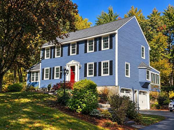 2.1 Acres of Land with Home for Sale in Merrimack, New Hampshire