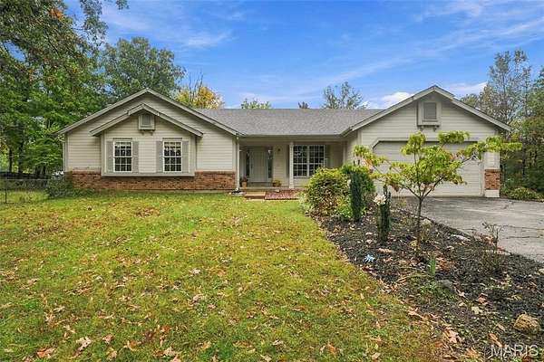 6 Acres of Land with Home for Sale in Defiance, Missouri