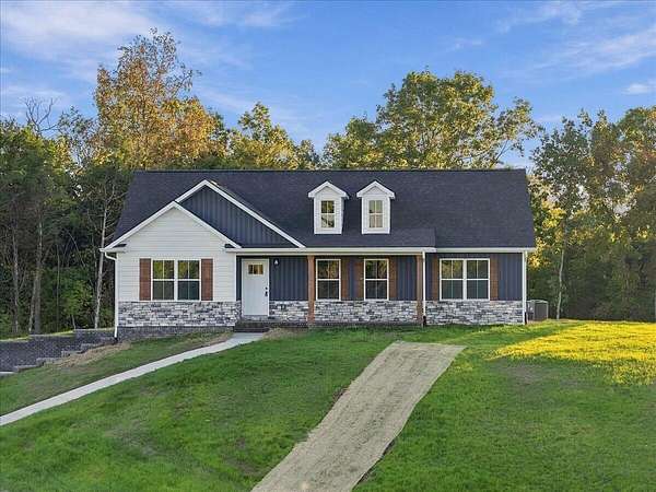 14.4 Acres of Land with Home for Sale in Morristown, Tennessee