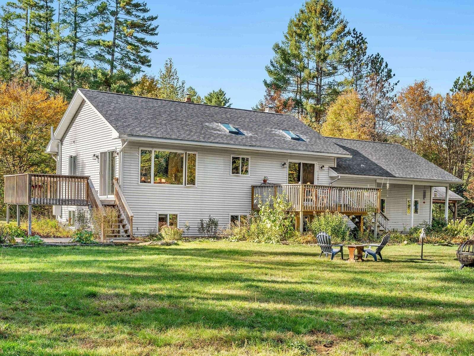 4.4 Acres of Land with Home for Sale in Calais Town, Vermont