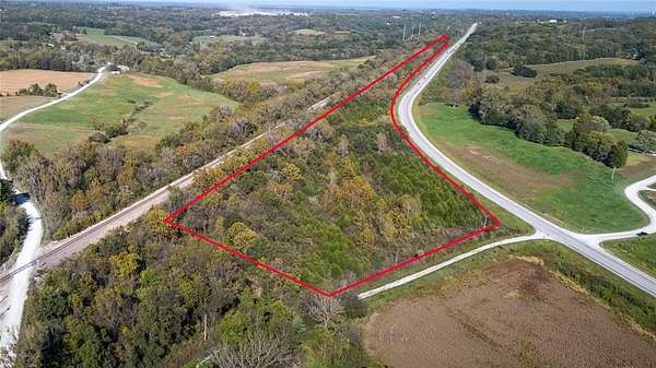 9 Acres of Residential Land for Sale in Orrick, Missouri