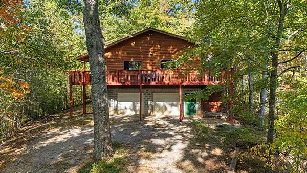 15.5 Acres of Land with Home for Sale in Sevierville, Tennessee