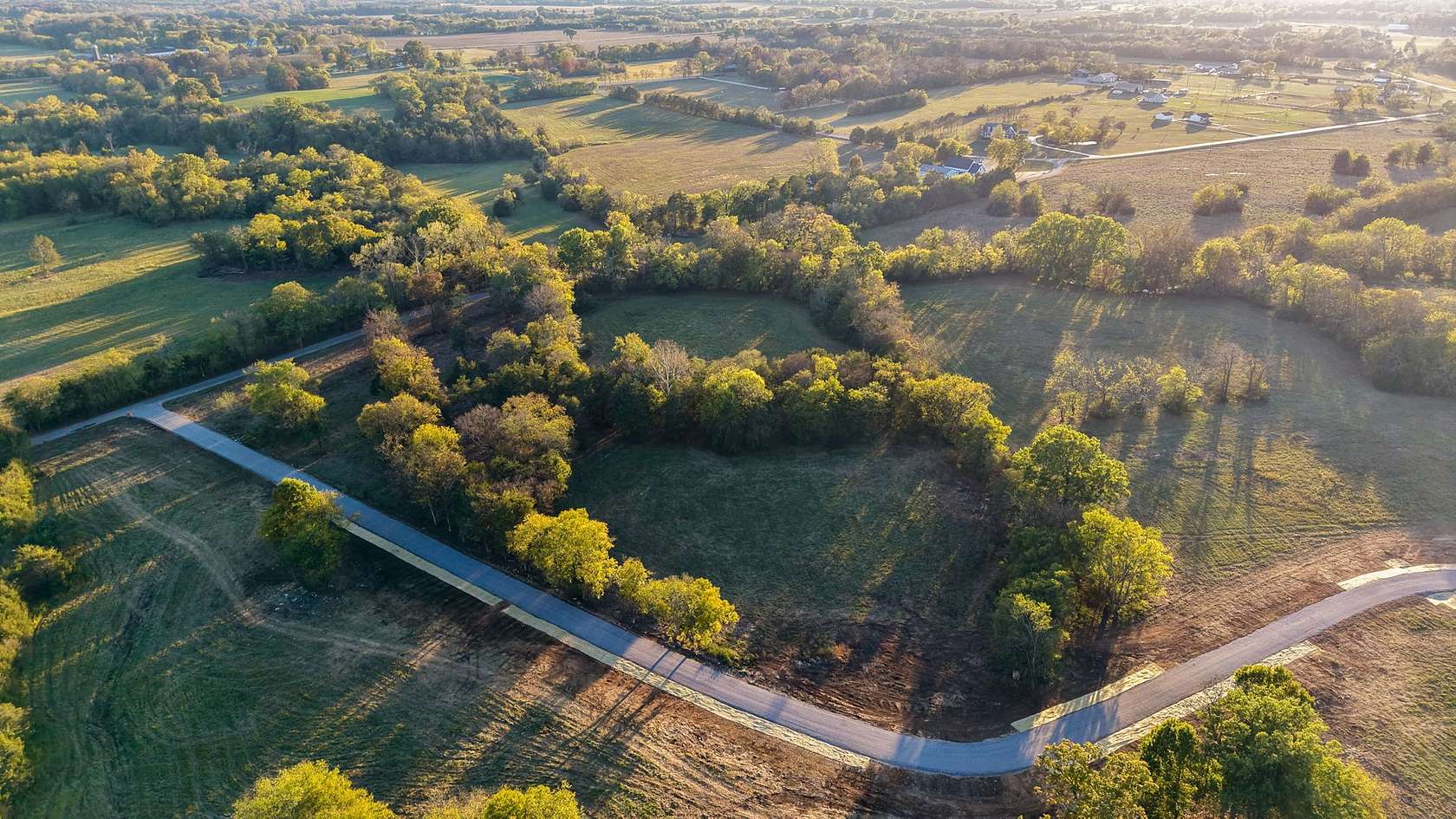 5.1 Acres of Residential Land for Sale in Chapel Hill, Tennessee